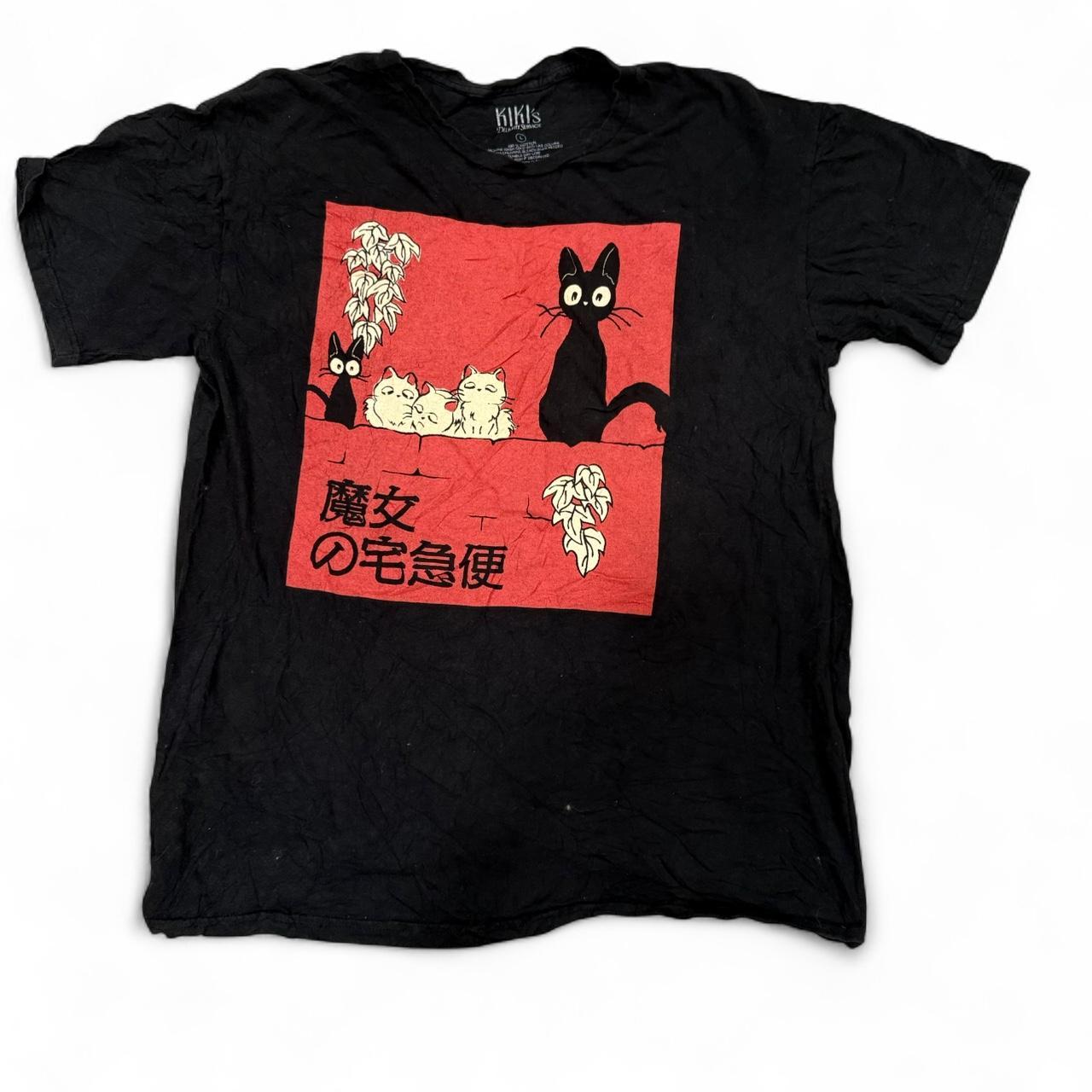 Women's black T-shirts