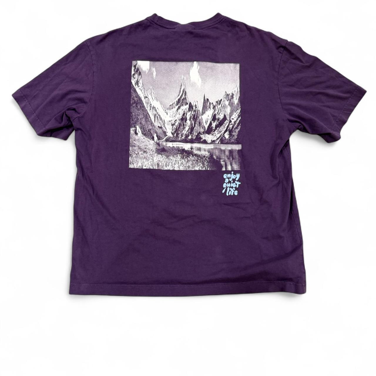 Men's purple T-shirts